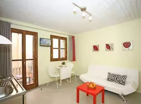 Apartment Krinio's *