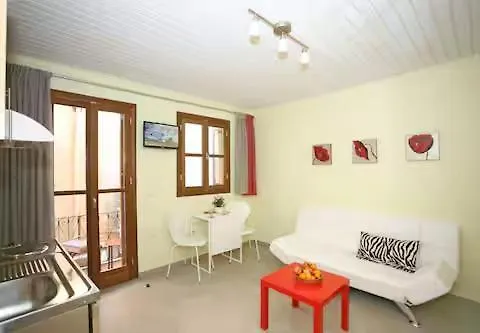 Apartment Krinio's *